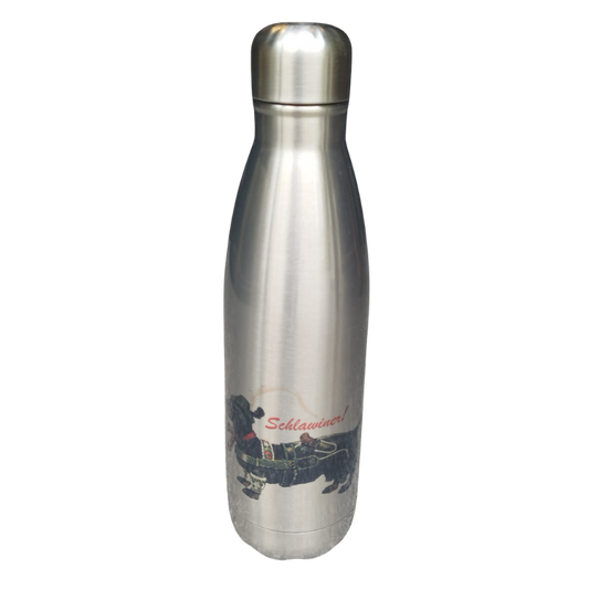 Edelstahl-Trinkflasche mit bayrisch gekleidetem Dackel und rotem Schriftzug „Schlawiner!“.