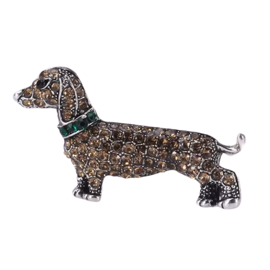 Glitzernde Dackel-Brosche mit Schmucksteinen und grünem Halsband, ideal für Dackelliebhaber.