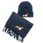 Set aus Winterschal und Mütze mit Dackelstickerei