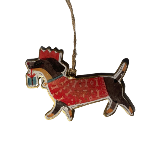 weihnachtlicher Dackelanhänger aus Blech